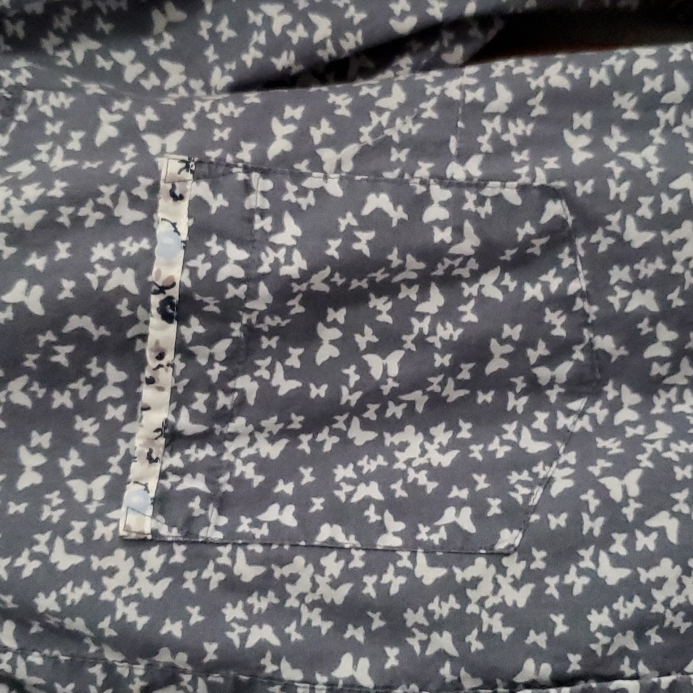 Blouse - Picture 3 of 4